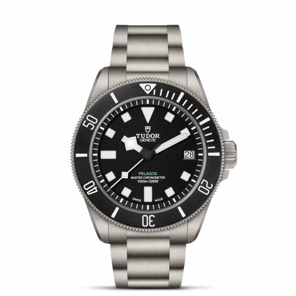 TUDOR Pelagos Ultra Boîtier en titane 43 mm Cadran noir mat Bracelet en titane
