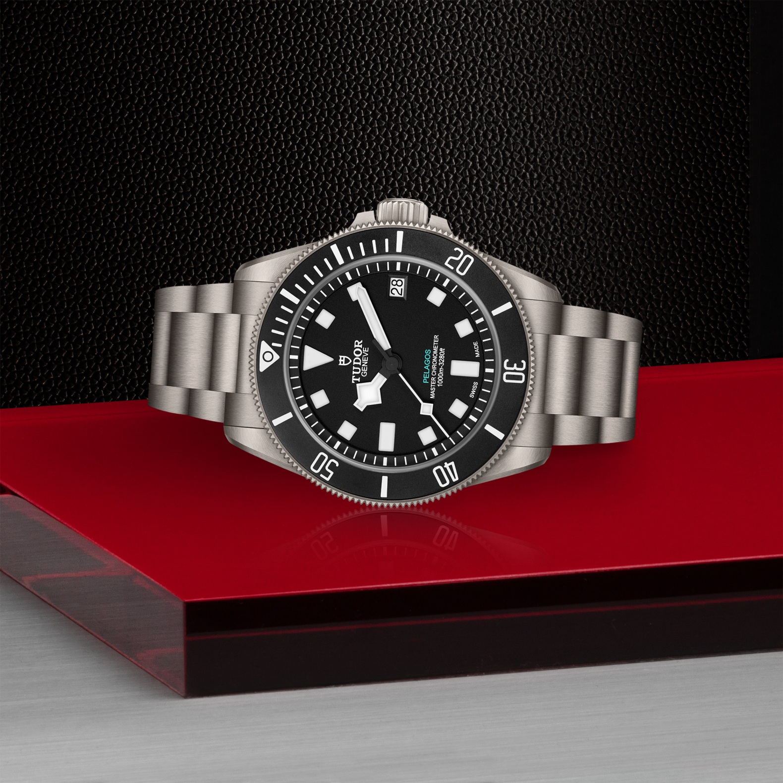 TUDOR Pelagos Ultra Boîtier en titane 43 mm Cadran noir mat Bracelet en titane – Image 3