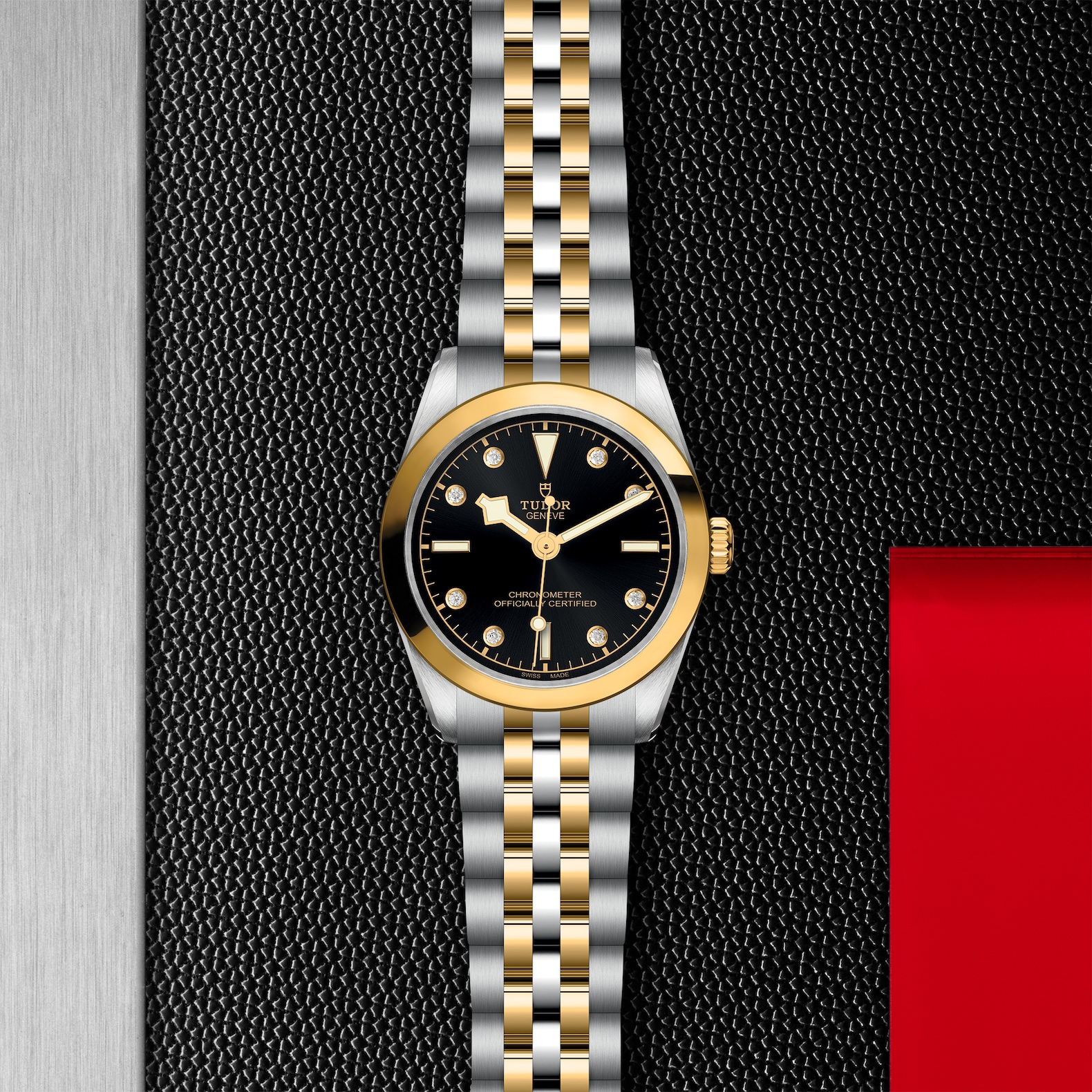 TUDOR Black Bay 31 S&G Boîtier en acier 31 mm Bracelet en acier et or jaune Cadran Noir avec index diamants – Image 4