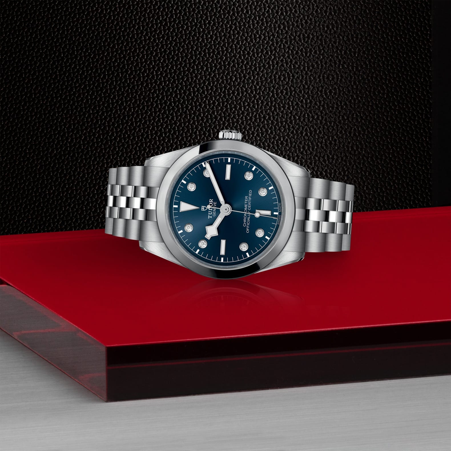 TUDOR Black Bay 36 Boîtier en acier 36 mm Bracelet en acier Cadran Bleu avec 8 diamants – Image 3
