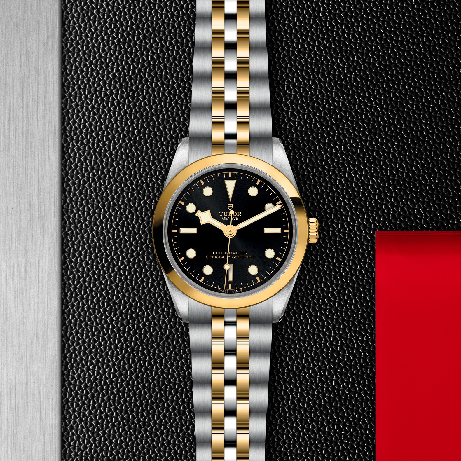 TUDOR Black Bay 36 S&G Boîtier en acier 36 mm Bracelet en acier et or jaune Cadran Noir – Image 4